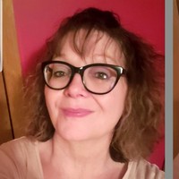 Julie Wilson Solorz