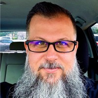 Jonathan Benzel, Rhit