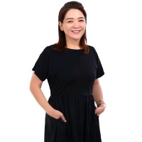 Wendy 雯蒂 Chern 陈