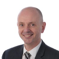 Simon Robb
