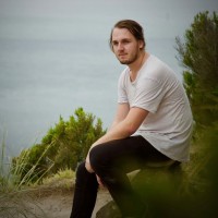 Hayden Bray