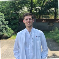 Dr. Christopher Holfeld