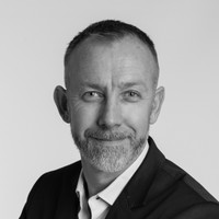 Robert Östling