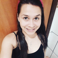 Mariane Souza Broetto
