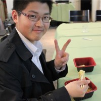李赫明