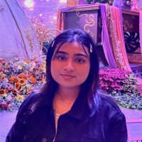 Amna Iqbal