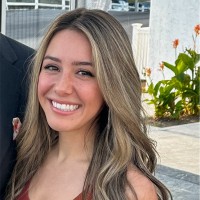 Hillary Paz