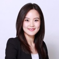 Yumi Zhou