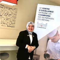 Dr. Robiatul Adawiyah, M.Par