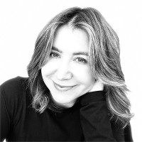 Yasemin Basusta