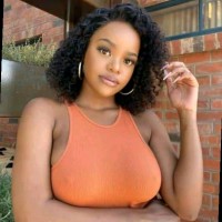 Mpho Lucy