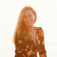 Tara Long