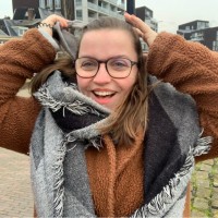 Lonneke Elias