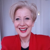 Lorraine Fryer