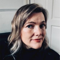 Laura Thompson