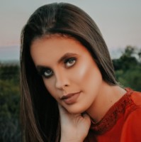 Juliane Cristina
