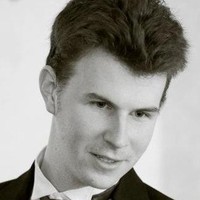Adam Estes, Chmm