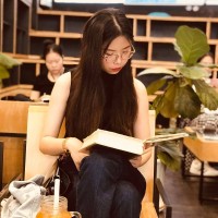 Trang Pham Thu