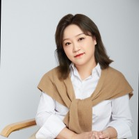 Maggie Shen