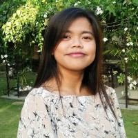 Maria Yvette Abad