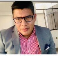 César Chávez T