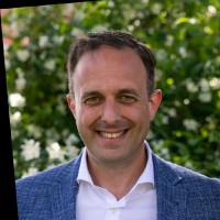 Gerard Schultz