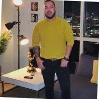 Robert Rivas