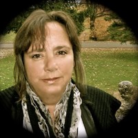 Lesley Magill