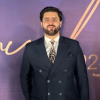 Ezaan Khan