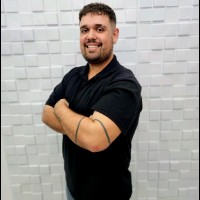 Raphael Lemos