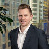 Adam Stowe, Aia