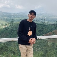 Agil H.
