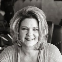 Julie Gollnow
