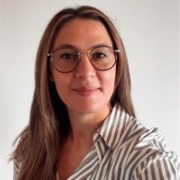 Stefanie Devos