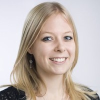 Simone Lang