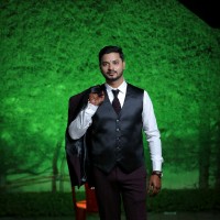 Akshay Namdeo