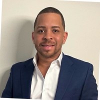 Robert De La Cruz