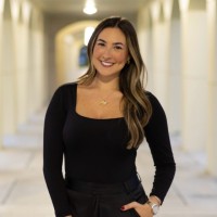 Mia Francesca Fernandez