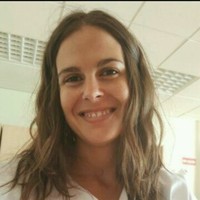 María R.