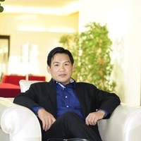 Toan Le