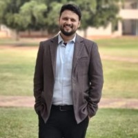 Dr. Shaleen Vyas