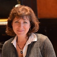 Donna Simons