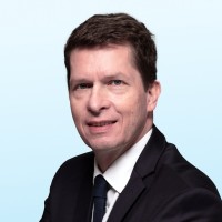 Dr. Oliver K.