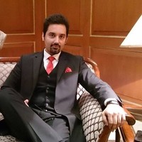 Amir Shafat