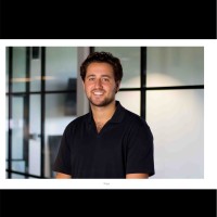 Aron Schechter