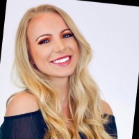 Jennifer Lang