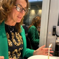 MANUELA GIOIRA