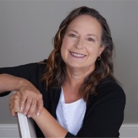 DAPHNE NEVERAS-LUPFER