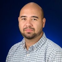 Dr. Mauricio Cadavid
