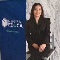 Andrea Flores Medina